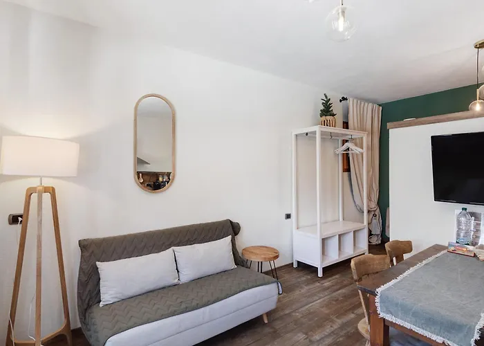 Elegance *